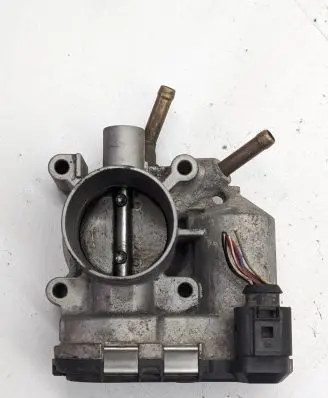 Volkswagen Caddy Throttle valve 030133062C 0280750095