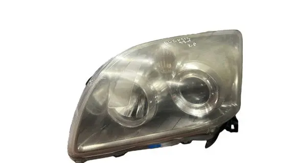 Toyota Avensis T250 Headlight/headlamp 35109 11332