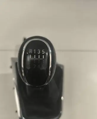 Opel Antara Gear shift switch/knob 8126201105