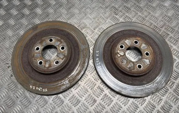 Jaguar XF X250 Rear brake disc 