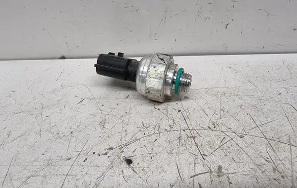 Air conditioning (A/C) pressure sensor