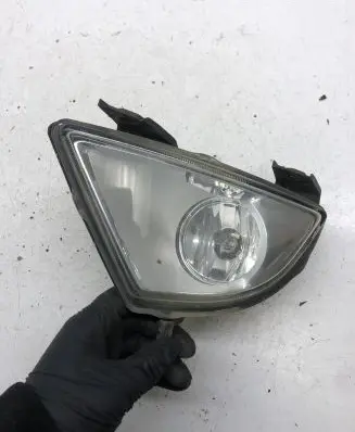 Ford Fiesta Front fog light 2S6115201A 89202171