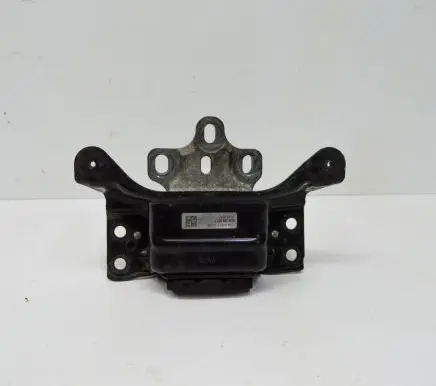 Skoda Octavia Mk3 (5E) Engine mount bracket 5Q0199555T