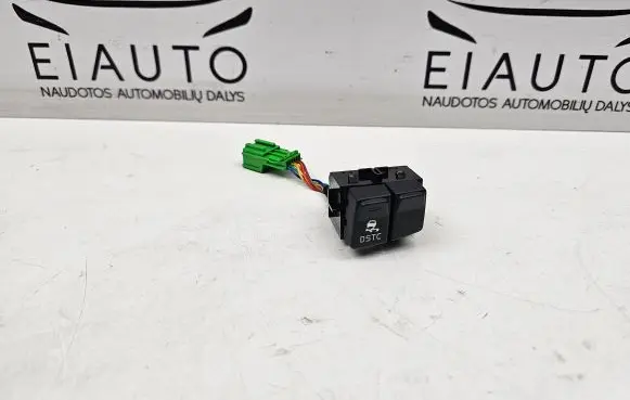 Volvo V50 DTC switch 8691530 05W29T
