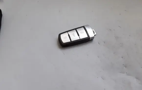 Volkswagen PASSAT B6 Ignition key/card NOCODE