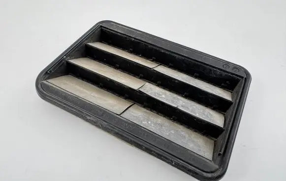 BMW 4 G22 G23 G24 G26 Quarter panel pressure vent 30E00831 60829010