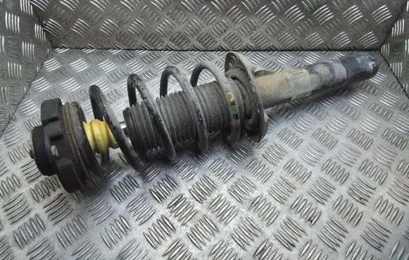 Volkswagen PASSAT B6 Front shock absorber with coil spring 3C0413031AA
