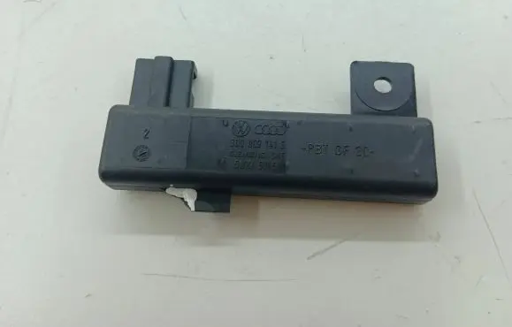Bentley Flying Spur Keyless system antenna 3D0909141E