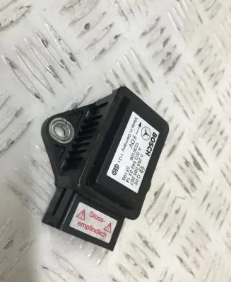 Mercedes-Benz E W211 ESP acceleration yaw rate sensor A0035420318