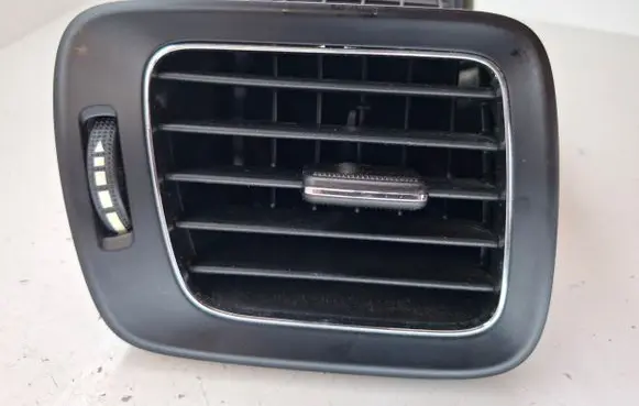 KIA Ceed Dashboard side air vent grill/cover trim 97480A2900