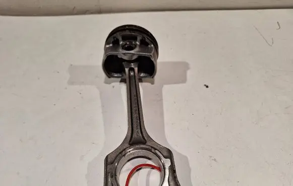 Fiat Panda III Piston with connecting rod 46341174