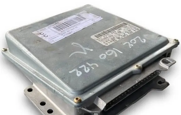 Mercedes-Benz C W202 Engine control unit/module A0225453832