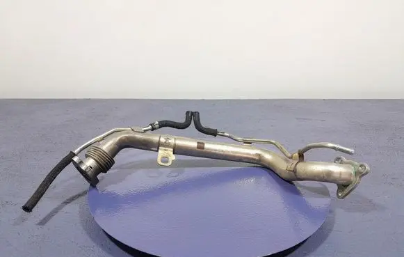 BMW X7 G07 Air intake hose/pipe 8596807