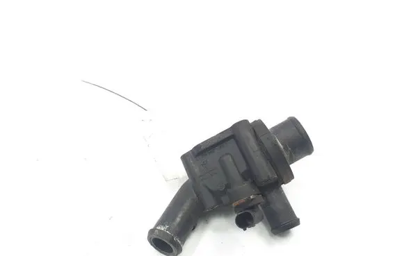 Mercedes-Benz A W168 Thermostat housing A6682030275