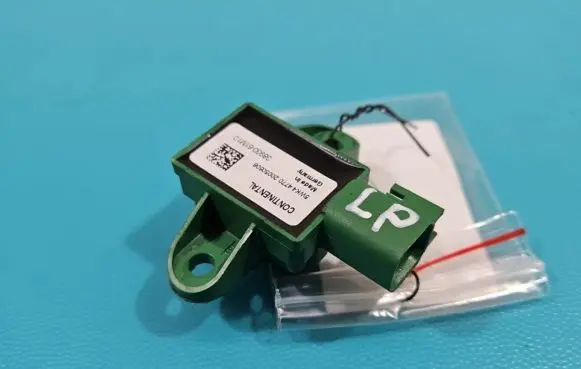 Suzuki SX4 S-Cross Fuel cut-off switch 5WK44770 IMPRK1386290