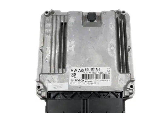 Volkswagen PASSAT B8 USA Engine control unit/module 06K907309