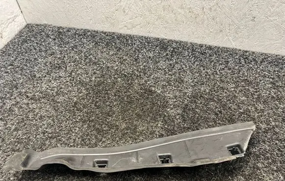 BMW 3 G20 G21 Fender end trim 7433819
