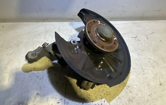 Volkswagen PASSAT B8 Rear wheel hub