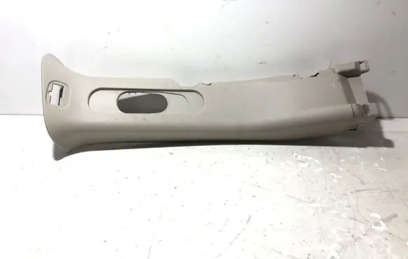 Chrysler Town u0026 Country V (B) pillar trim (top) C289006AF