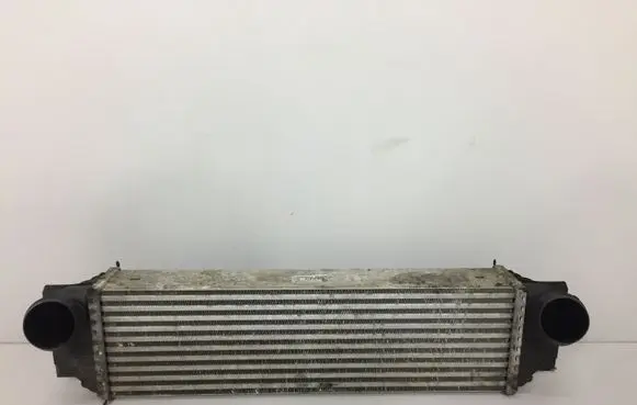 BMW 5 F10 F11 Intercooler radiator 7805629
