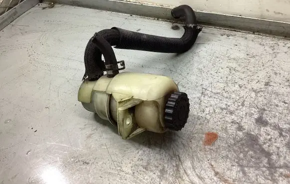 Dodge Journey Power steering fluid tank/reservoir