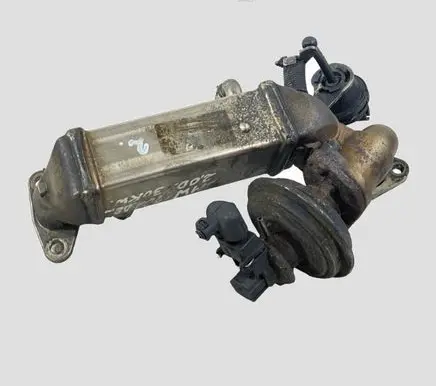 BMW 1 E81 E87 EGR valve cooler 770737104 C000610252 7797371041