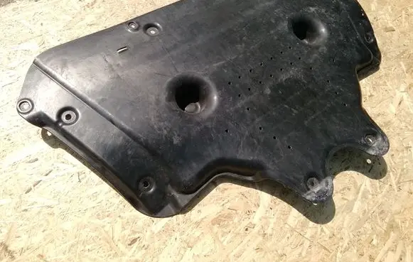 Volkswagen Up Engine splash shield/under tray 12E825912