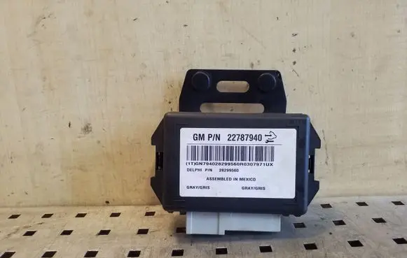 Chevrolet Captiva Comfort/convenience module 22787940 28299560