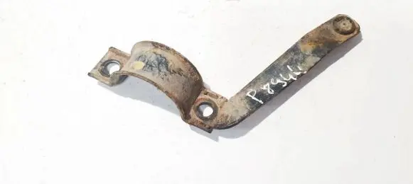 Hyundai Santa Fe Sway bar bush bracket, front 