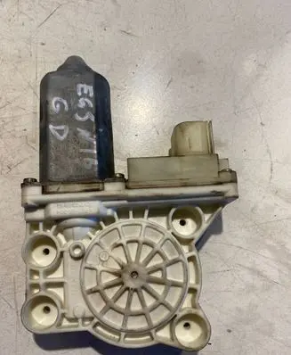 Rear door window regulator motor