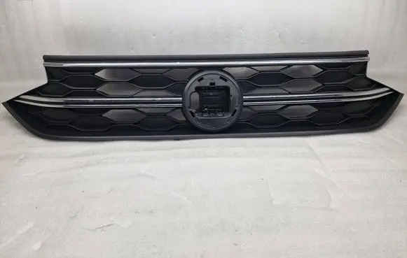 Volkswagen Taigo Front grill 2G7853343