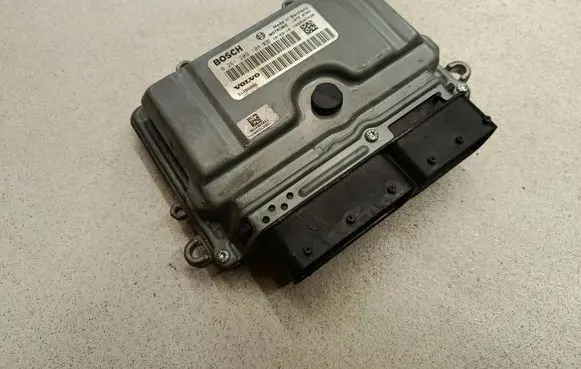 Volvo S80 Engine control unit/module 0261209108 31286086 1039S27438