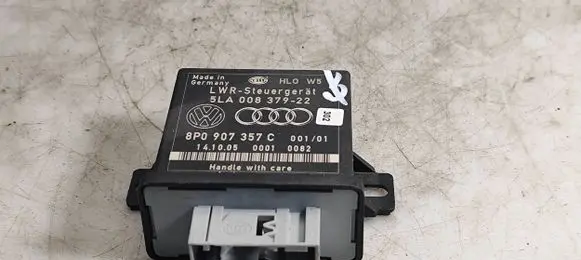 Audi A6 S6 C6 4F Light module LCM 8P0907357C 5LA00837922 00010082