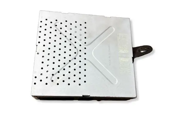 Mercedes-Benz SL R230 Sound amplifier A2208702989