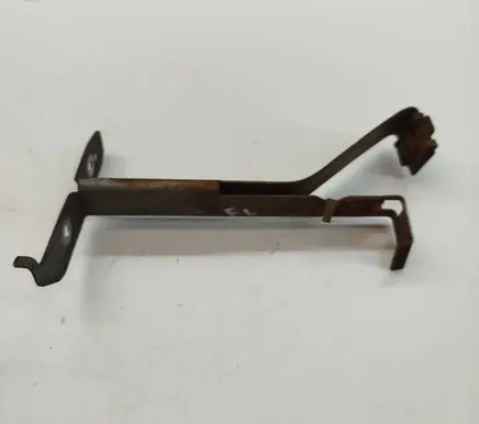 Mercedes-Benz E W212 Front bumper mounting bracket A2045241340