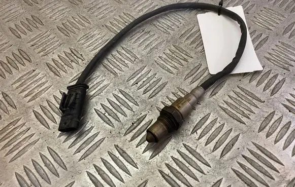 BMW 5 G30 G31 Lambda probe sensor 8593852