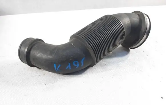Audi A8 S8 D5 Air intake hose/pipe 4D0145747