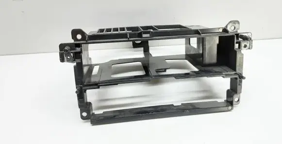 BMW 3 E46 Radio/GPS head unit trim 8237560 8196112 51458196112