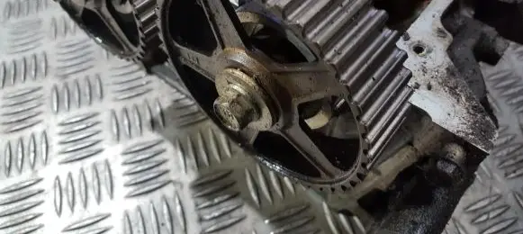 Mazda 626 Camshaft pulley/ VANOS 