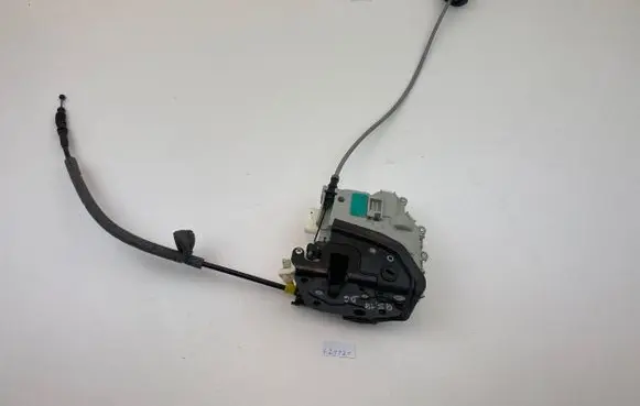 Audi Q5 SQ5 Rear door lock 8X0839016D