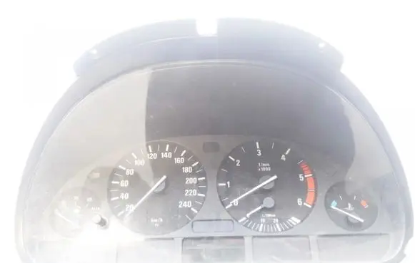 BMW 5 E39 Speedometer (instrument cluster) 62116903800 62.11-6903800
