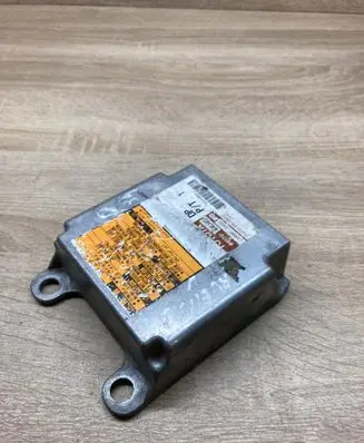 Toyota Avensis Verso Airbag control unit/module 8917044040