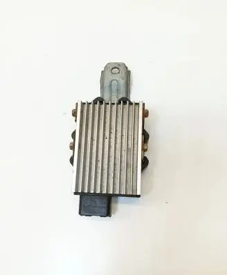 Lexus SC 300 - 400 Fuel pump relay 8957024010 1049930012