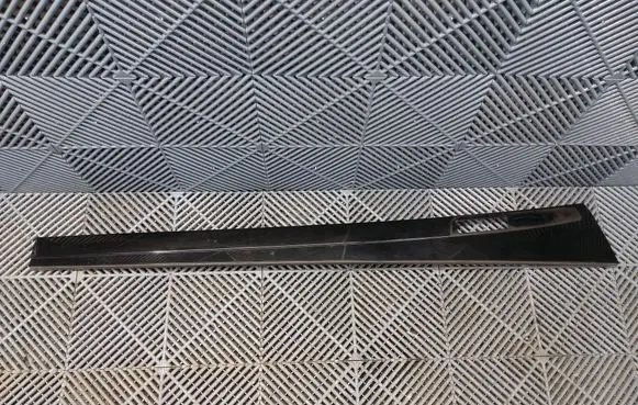 Nissan Murano Z51 Roof trim bar molding cover 917611AA1A