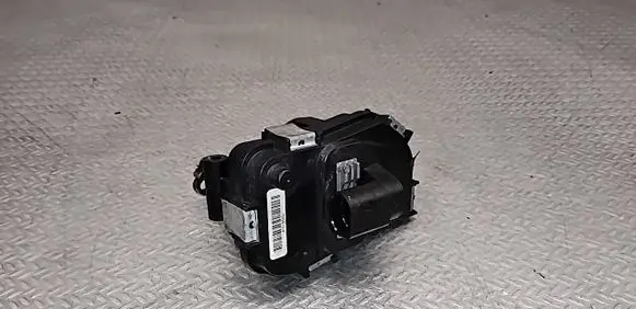 Opel Insignia A Intake manifold valve actuator/motor TMS2