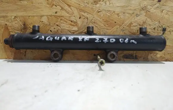 Jaguar XF X250 Fuel main line pipe 5WS40129 4R6Q9D280AC