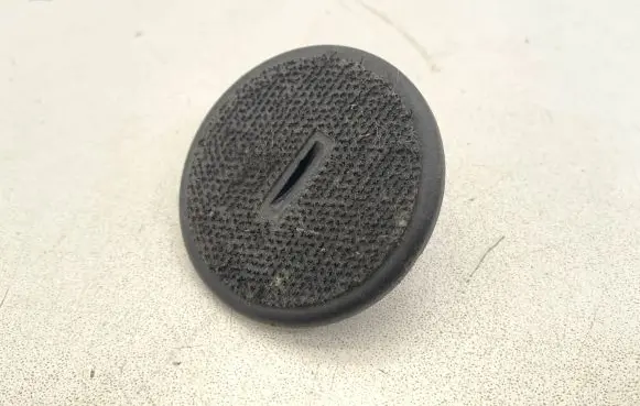 BMW 7 E65 E66 Floor mat clip fixing clamp 7132950 10648010
