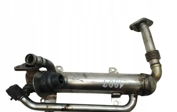 Volkswagen Touran I EGR valve cooler 03G131512AA