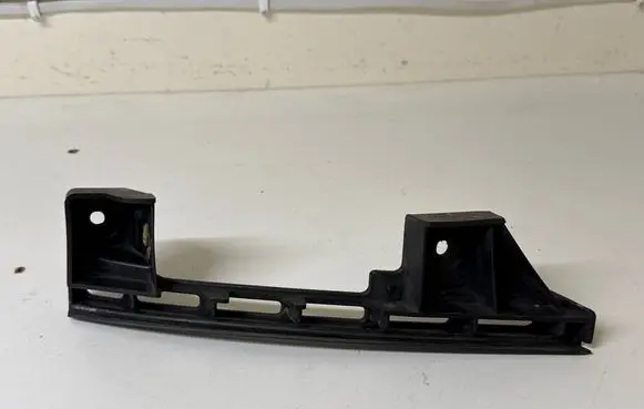 Volkswagen Caddy Front bumper mounting bracket 1T0807889B