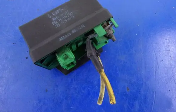 Peugeot 307 CC Other relay 9639912580